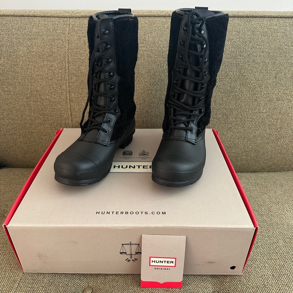 Hunter Black Shearling Rain Boots lace up Sz 8